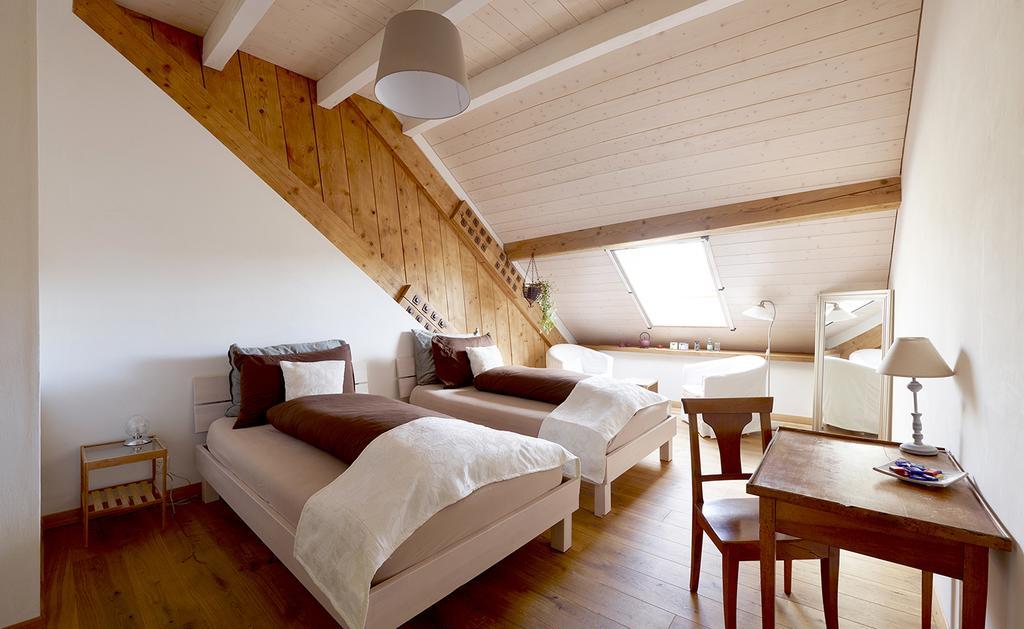 Hotel La Commanderie à Cossonay Extérieur photo